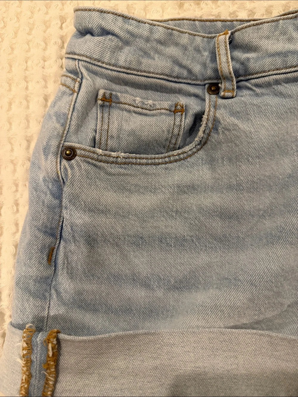 LOFT size 28